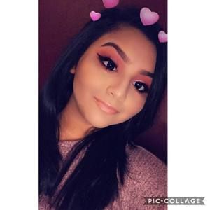 Meet your Posher, Deanna